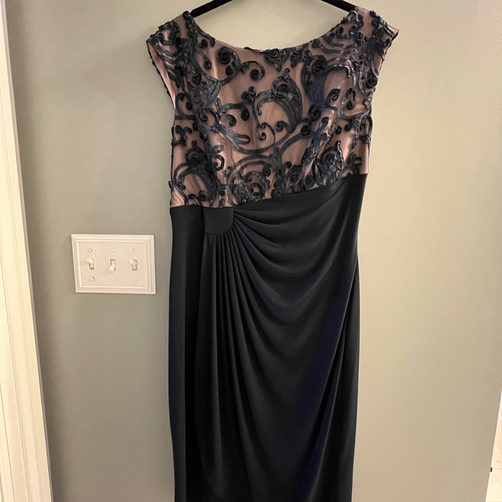 Navy w/mauve detailed midi dress. NWT